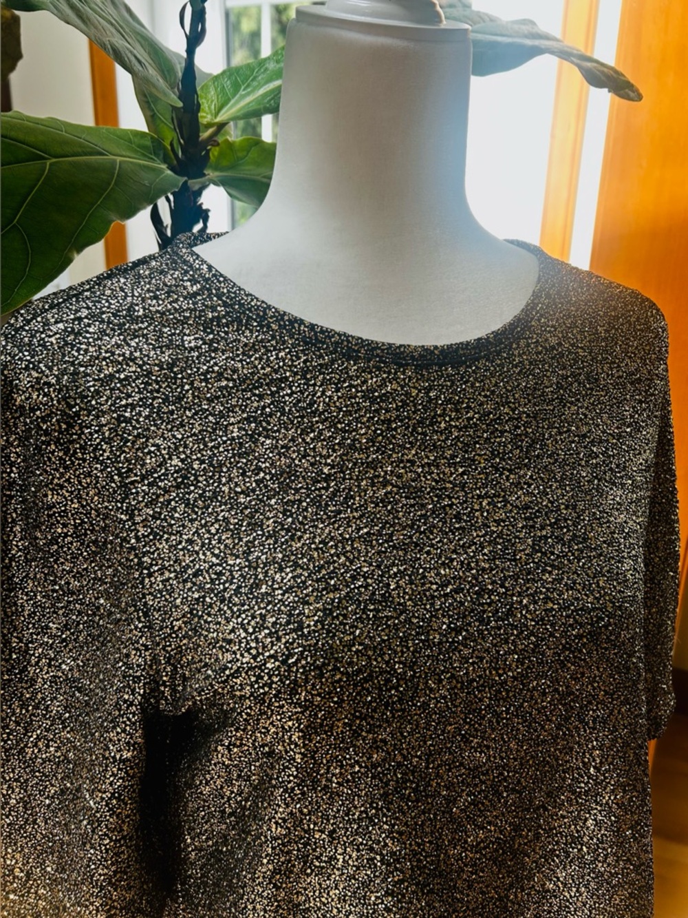 NWT Micheal Kors Sparkling Gold Metallic Blouse, zip back